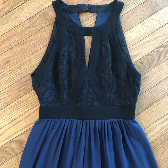 BCBGeneration Evening Dress Maxi Black Lace Top & Navy Sheer Overlay Size 0 - Picture 2 of 8